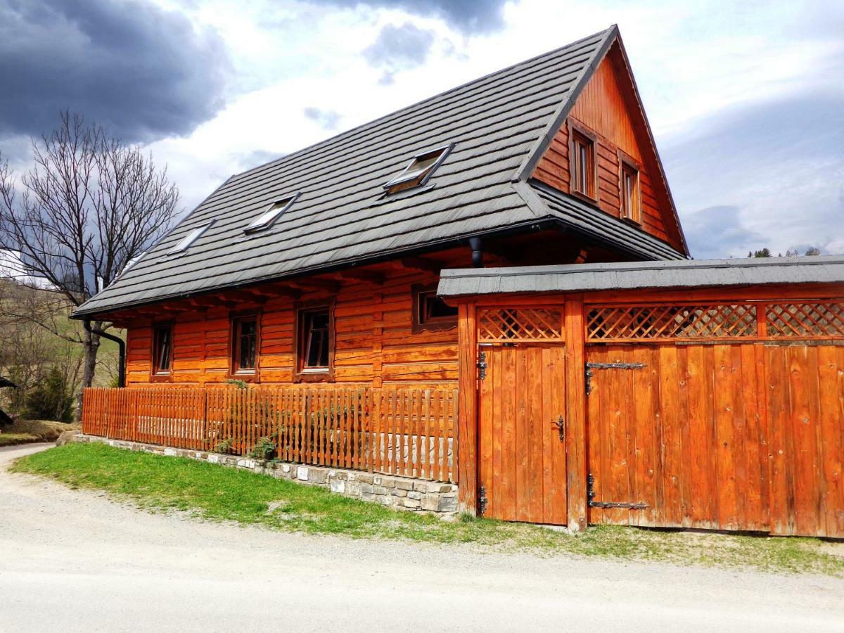 Drevenica Deni Villa Osturna Exterior photo